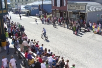 Slow bike race